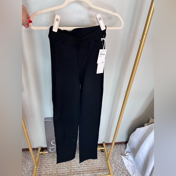 GOOD American Forever Relaxed Pants NWT In SZ 0 in Black001 SOLDOUT ONLINE - Picture 5 of 8